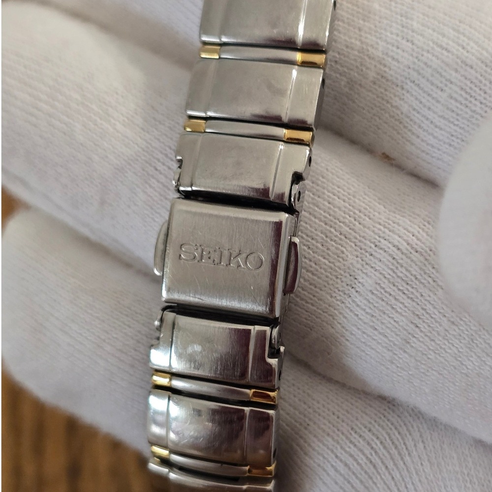 Seiko Women's Two Tone Watch White Dial Quartz Stainless Steel Dressy Classic - Picture 6 of 10